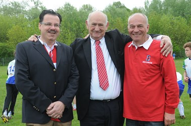 Photo des présidents Gérard TUGAS, Président du Super Challenge de France Midi Olympique, Pierre CAMOU, Président de la Fédération Française de Rugby, Michel JUNG, Président du Rugby Club Metz Moselle