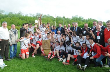 Photo des vainqueurs de la finale 2013 du SCF Midi Olympique Espoir - Evreux - Ovalie des Portes de l'Eure (OPE)